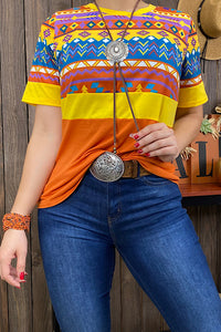 BQ9344 Multicolor short sleeve top w/ Aztec print