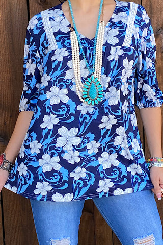 BQ13502 BLUE FLORAL SHORT SLEEVE TOP