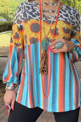 XCH13790 WESTERN SERAPE COW SUNFLOWER PRINT LONG SLEEVE TOP