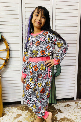 XCH0015-13H Kids Leopard & Flower printed long sleeve 2pc girls pajamas sets