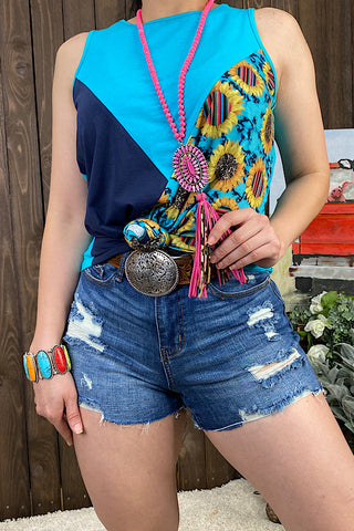 XCH10466 Blue tank top w/serape & sunflower print